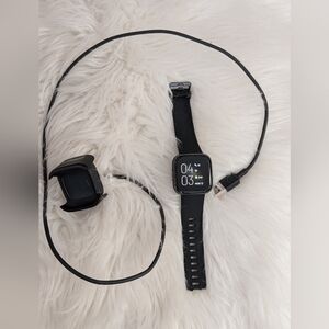 Fitbit Versa 2 Black Band With Charger